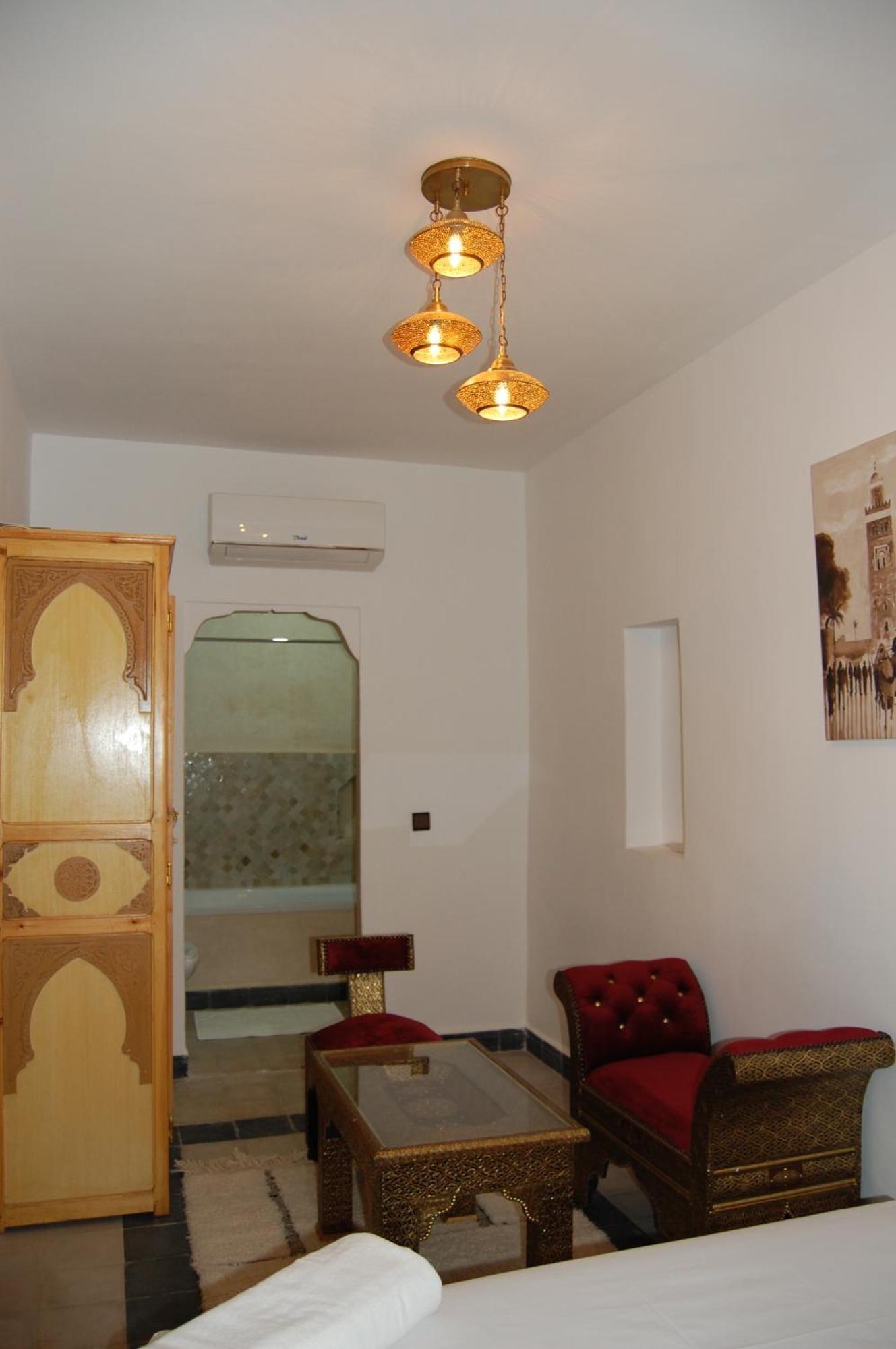 Riad Orient Palace مراكش المظهر الخارجي الصورة